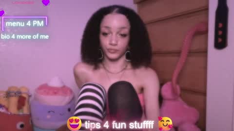 Peach online show from April 26, 2026, 3:04 am