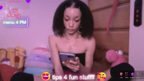 Peach online show from June 9, 2026, 2:45 am