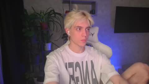 Nick online show from December 4, 2025, 3:43 pm