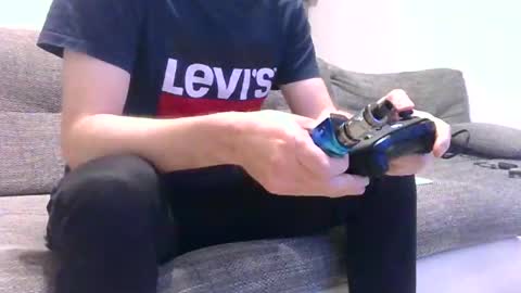 abwichsen18 online show from February 26, 2025, 9:16 pm