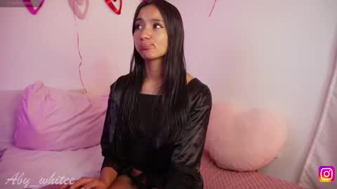 Snapshot of aby_whitee chatting on February 25, 2026, 3:38 am Aby online show from February 25, 2026, 3:38 am