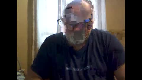 Snapshot of acastor chatting on December 7, 2024, 4:03 pm acastor online show from December 7, 2024, 4:03 pm