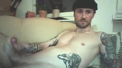 Snapshot of achix2704 chatting on March 31, 2026, 8:31 pm achix2704 online show from March 31, 2026, 8:31 pm