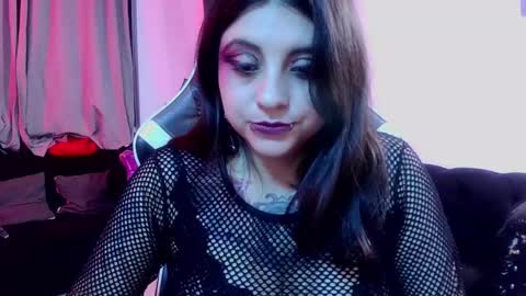 Snapshot of acid_alice666 chatting on May 15, 2026, 1:45 am Alice online show from May 15, 2026, 1:45 am