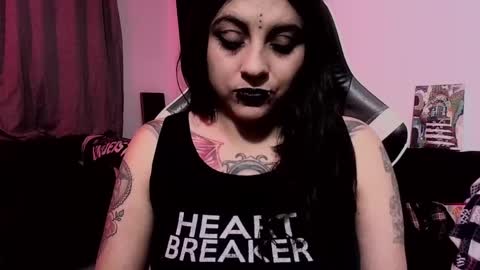 Snapshot of acid_alice666 chatting on May 28, 2026, 2:31 am Alice online show from May 28, 2026, 2:31 am