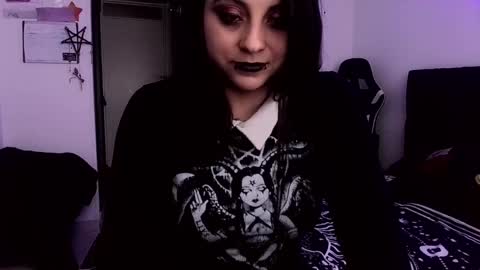 Snapshot of acid_alice666 chatting on June 1, 2026, 2:52 pm Alice online show from June 1, 2026, 2:52 pm