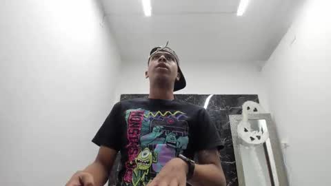 ada_brooke online show from December 2, 2025, 11:48 am