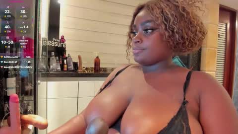 Snapshot of adabenneth chatting on October 25, 2025, 10:23 am adabenneth online show from October 25, 2025, 10:23 am