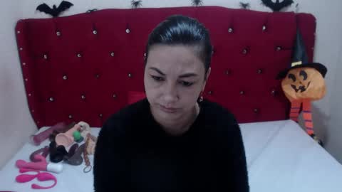 Snapshot of adafawx chatting on October 24, 2025, 3:14 am Ada online show from October 24, 2025, 3:14 am