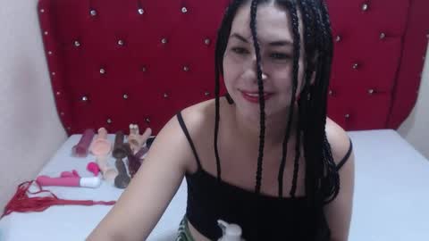 Snapshot of adafawx chatting on December 1, 2025, 2:38 am Ada online show from December 1, 2025, 2:38 am