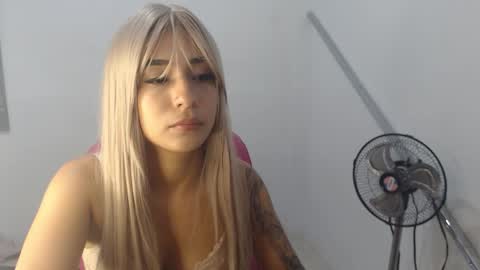 adagny online show from November 25, 2025, 3:28 am