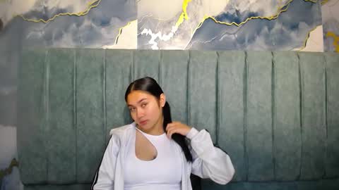 Adaira online show from January 7, 2026, 4:15 am