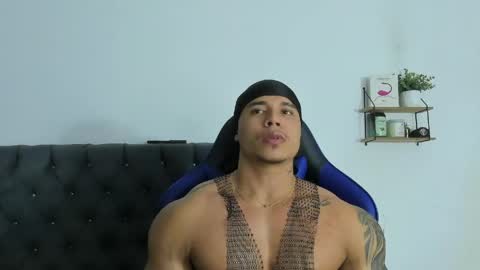 adam boss online show from April 30, 2026, 8:42 am