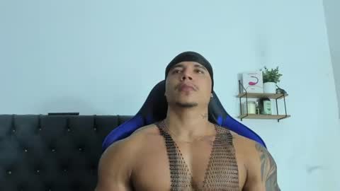 Snapshot of adam_boss chatting on July 28, 2026, 8:32 am adam boss online show from July 28, 2026, 8:32 am