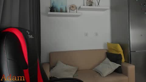 Adam online show from October 29, 2025, 3:09 am