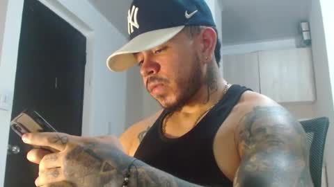 Snapshot of adam_shilder7 chatting on June 27, 2026, 10:48 pm adam shilder7 online show from June 27, 2026, 10:48 pm