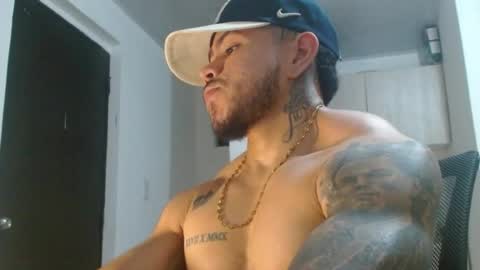 Snapshot of adam_shilder7 chatting on July 5, 2026, 1:23 am adam shilder7 online show from July 5, 2026, 1:23 am