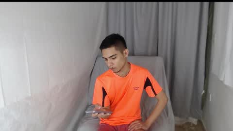 Snapshot of adam_sinclair chatting on December 3, 2025, 1:13 am adam_sinclair online show from December 3, 2025, 1:13 am