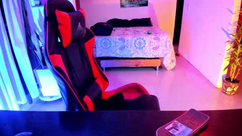 Snapshot of adam_valencia chatting on November 9, 2025, 4:00 am Adam Valencia online show from November 9, 2025, 4:00 am