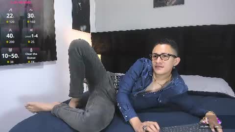 Snapshot of adam_walker_1 chatting on June 24, 2026, 3:33 pm adam_walker_1 online show from June 24, 2026, 3:33 pm