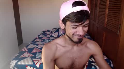 Snapshot of adam_x256 chatting on January 14, 2025, 9:51 pm instagram  adam x256 online show from January 14, 2025, 9:51 pm