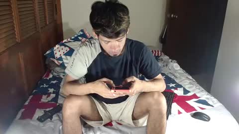 Snapshot of adam_x256 chatting on January 24, 2025, 12:20 am instagram  adam x256 online show from January 24, 2025, 12:20 am