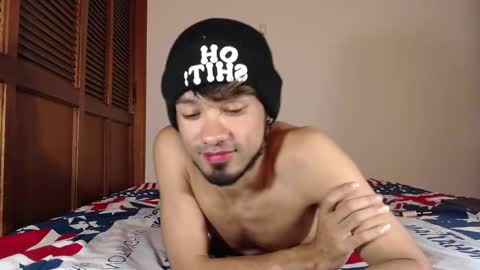 Snapshot of adam_x256 chatting on January 24, 2025, 9:15 pm instagram  adam x256 online show from January 24, 2025, 9:15 pm