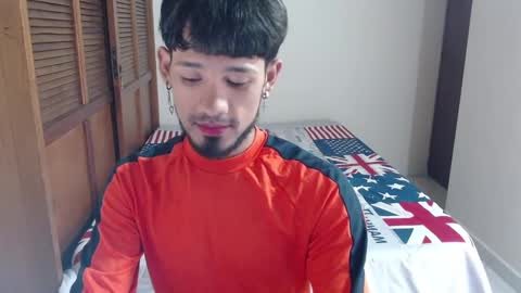 Snapshot of adam_x256 chatting on January 29, 2025, 1:37 am instagram  adam x256 online show from January 29, 2025, 1:37 am