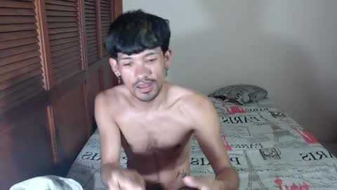 Snapshot of adam_x256 chatting on February 23, 2025, 10:42 pm instagram  adam x256 online show from February 23, 2025, 10:42 pm