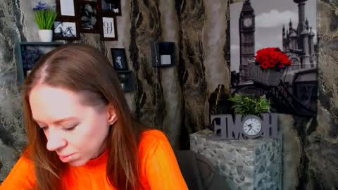 adamais_ online show from November 30, 2025, 10:08 am