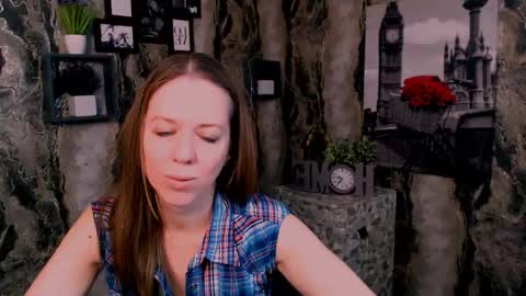 Snapshot of adamais_ chatting on February 20, 2026, 6:59 am adamais_ online show from February 20, 2026, 6:59 am