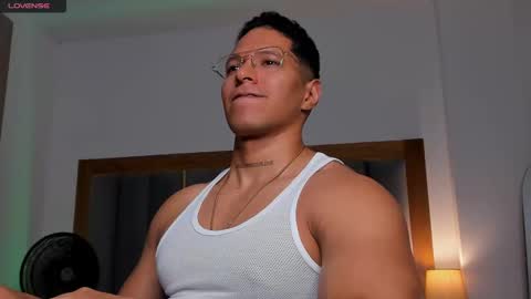 adambrocs1 online show from February 20, 2025, 6:17 am