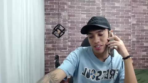 Snapshot of adamcoox chatting on February 16, 2025, 3:26 am Adam online show from February 16, 2025, 3:26 am