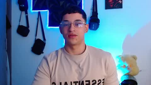 Snapshot of adamkeith_1 chatting on October 30, 2025, 12:17 pm ADAM online show from October 30, 2025, 12:17 pm