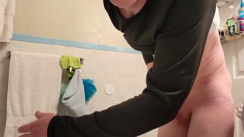 adamllamas online show from February 18, 2025, 6:48 am