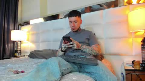 Snapshot of adamtatts chatting on October 5, 2025, 3:49 am Adam online show from October 5, 2025, 3:49 am