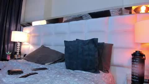 Snapshot of adamtatts chatting on October 8, 2025, 5:38 am Adam online show from October 8, 2025, 5:38 am