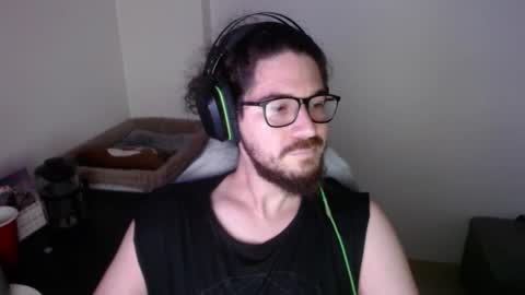 Snapshot of adamussutekh chatting on September 17, 2025, 11:45 am Adam online show from September 17, 2025, 11:45 am