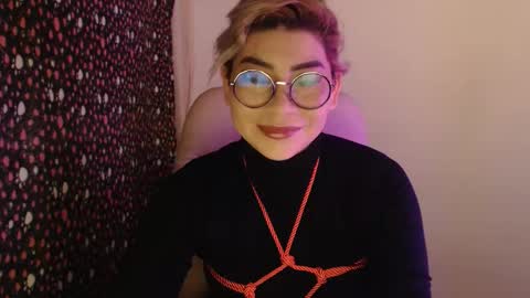 Snapshot of adan_romanoff chatting on May 22, 2026, 9:15 am adan_romanoff online show from May 22, 2026, 9:15 am