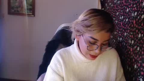 Snapshot of adan_romanoff chatting on May 28, 2026, 7:05 am adan_romanoff online show from May 28, 2026, 7:05 am