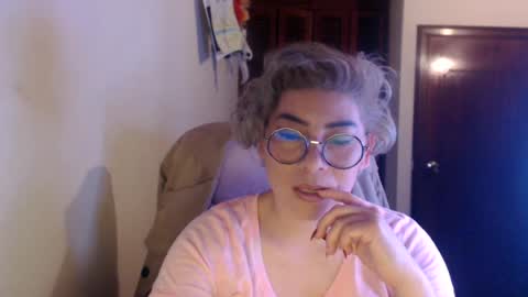 Snapshot of adan_romanoff chatting on June 18, 2026, 6:57 am adan_romanoff online show from June 18, 2026, 6:57 am