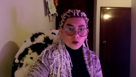 Snapshot of adan_romanoff chatting on July 1, 2026, 8:05 am adan_romanoff online show from July 1, 2026, 8:05 am