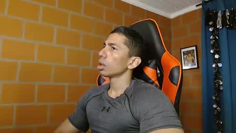 Adan Sin online show from March 3, 2025, 2:15 pm