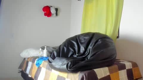   online show from December 20, 2025, 8:16 pm