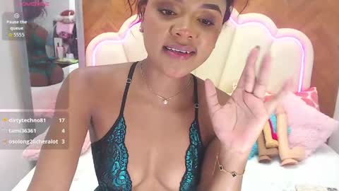 adarose_ online show from June 7, 2026, 11:30 pm