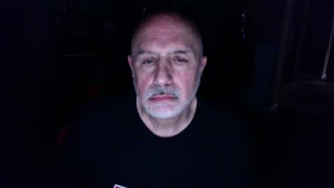 add_me_2 online show from November 25, 2025, 7:08 am