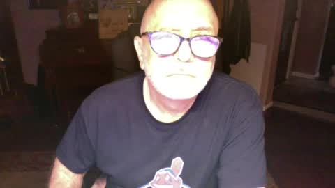 add_me_2 online show from June 15, 2026, 11:23 am