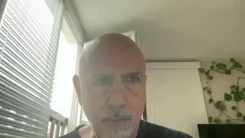 Snapshot of add_me_2 chatting on June 30, 2026, 7:31 am add_me_2 online show from June 30, 2026, 7:31 am