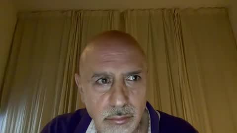 Snapshot of add_me_2 chatting on July 10, 2026, 1:54 am add_me_2 online show from July 10, 2026, 1:54 am