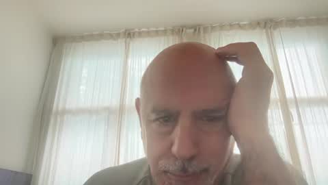 Snapshot of add_me_2 chatting on July 23, 2026, 9:18 am add_me_2 online show from July 23, 2026, 9:18 am